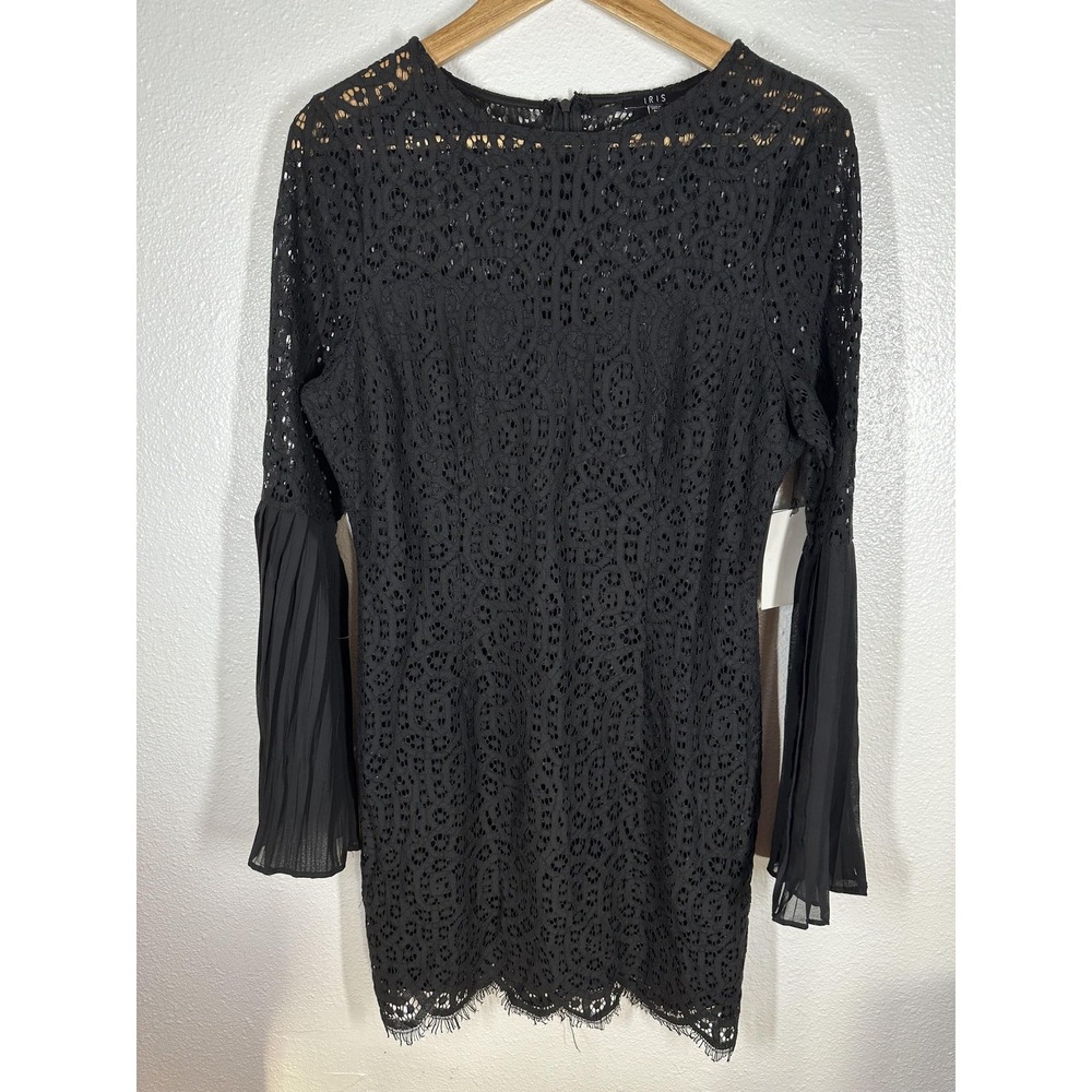 IRIS Los Angeles Dress Womens Large Black Lace Long Sleeve Pleated Bell Cuffs - Picture 7 of 7
